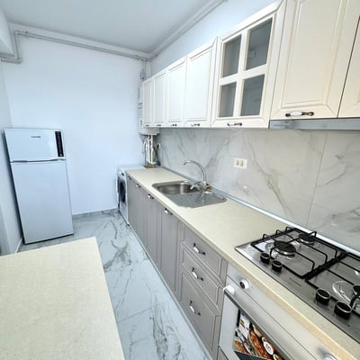 Location d’un appartement confortable d’une pièce, Secteur 6, Chiajna, Bucarest, Roumanie